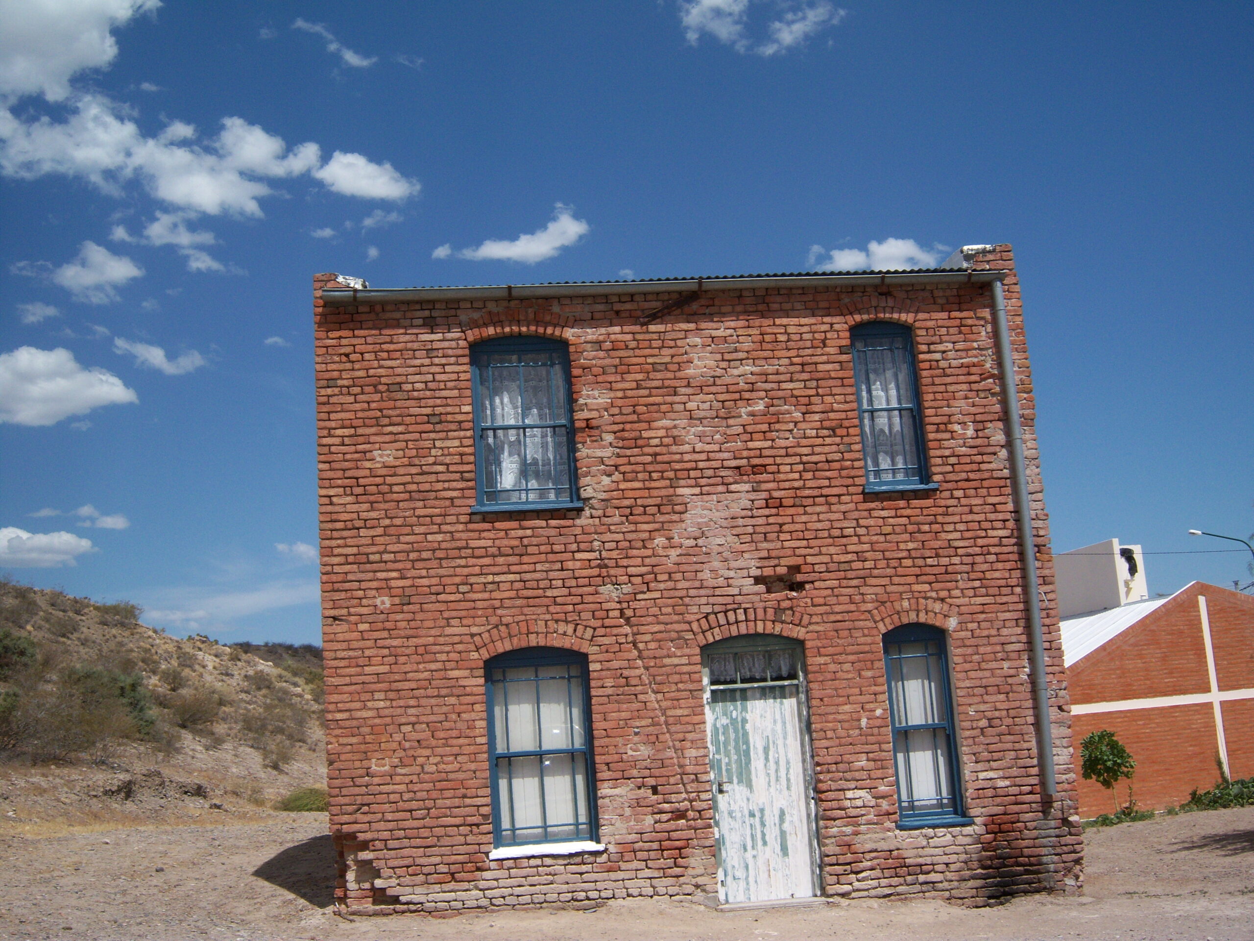 Frente Museo Antropológico, Gaiman, Chubut. Patagonia Argentina. www.viajandoconana.com