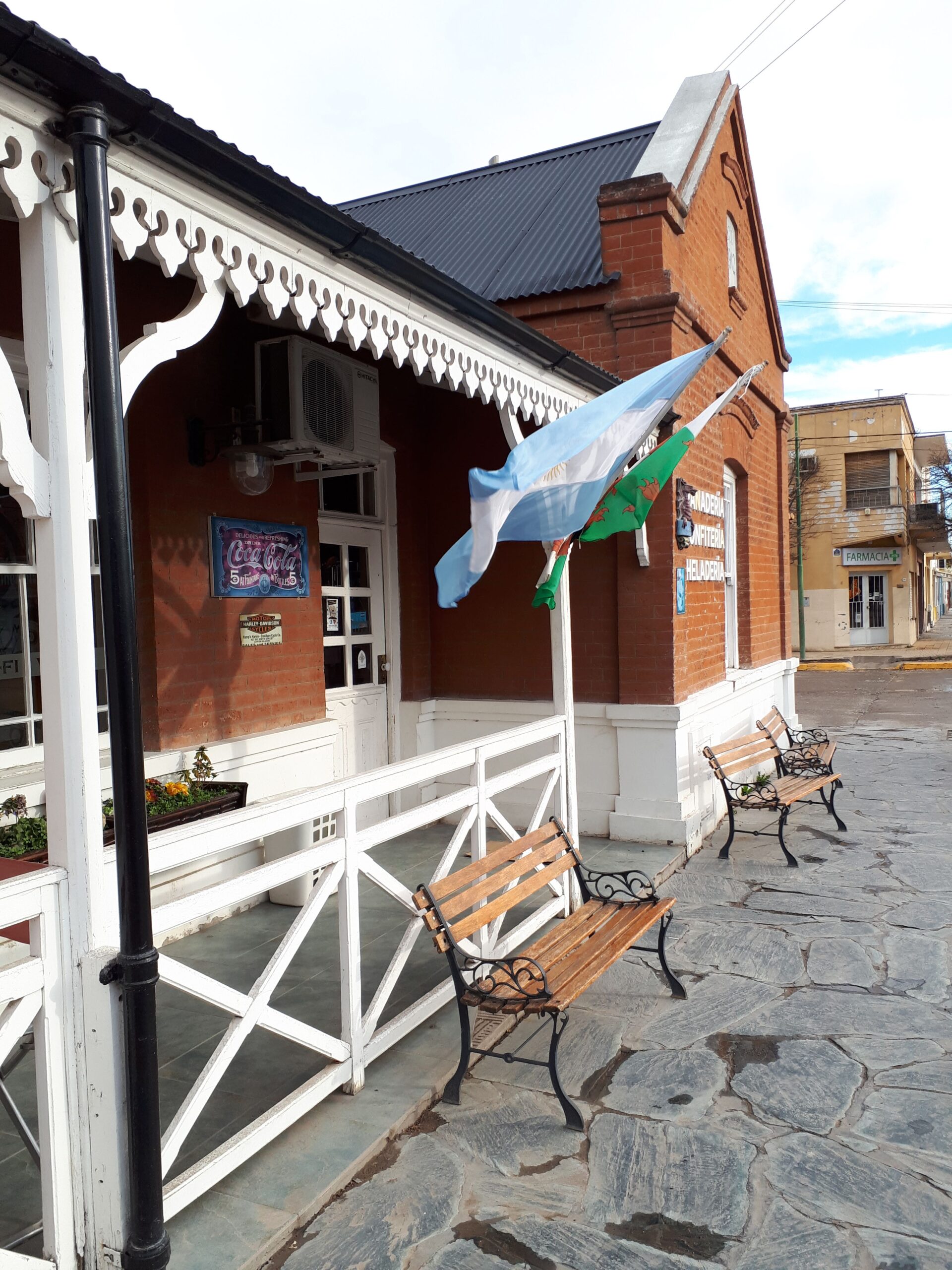 Ejemplo de negocio gastronómico de Gaiman, Chubut, Patagonia Argentina. www.viajandoconana.com